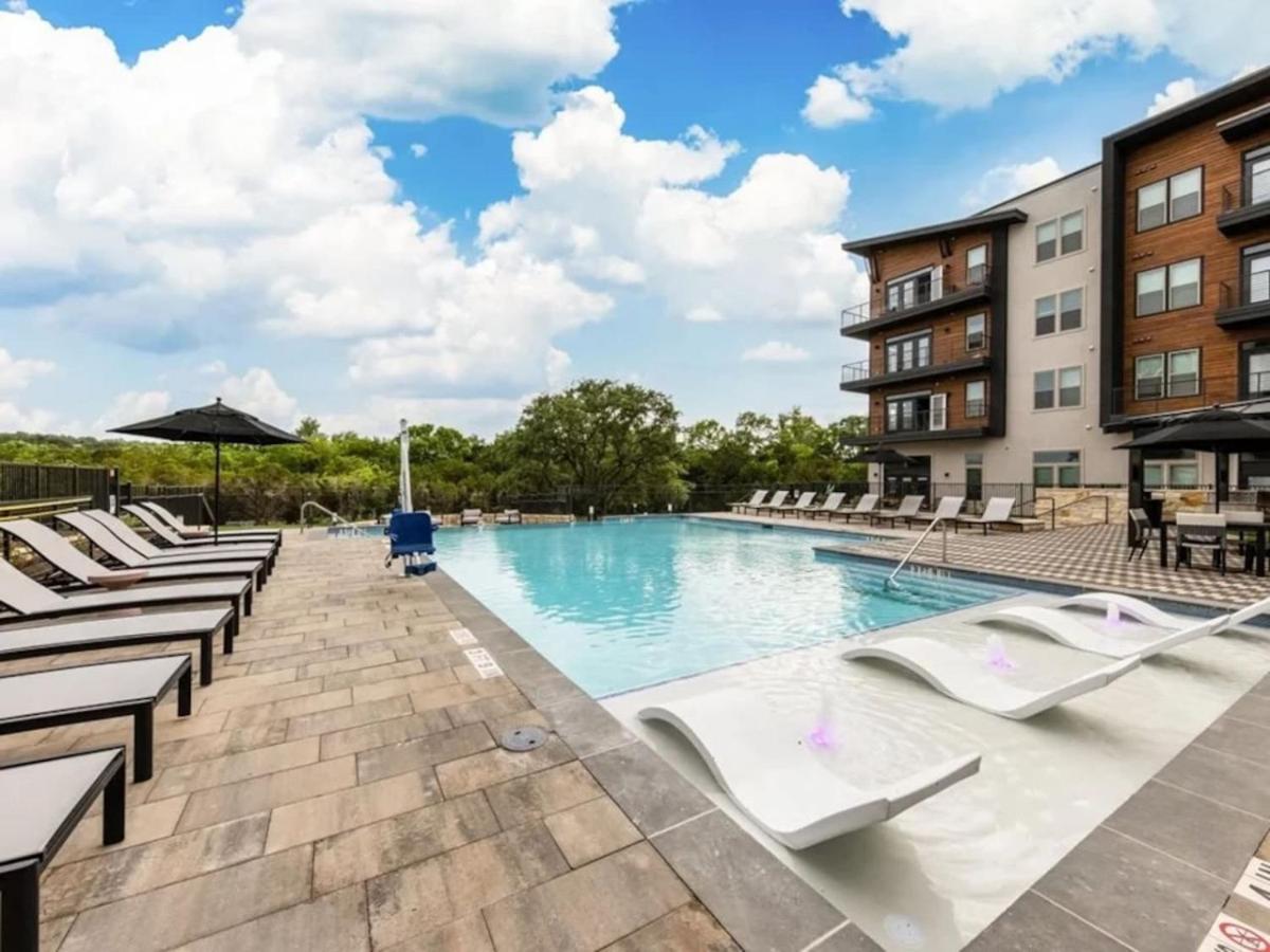 Luxurious New Unit 1Bd1Ba Pool, Golf Sim Apartment Austin Exterior photo
